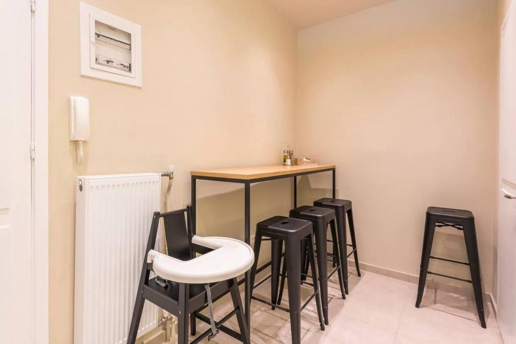 Syntagma H&B Apartment Атина Екстериор снимка