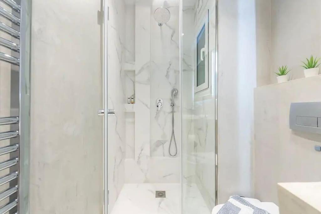 Syntagma H&B Apartment Атина Екстериор снимка